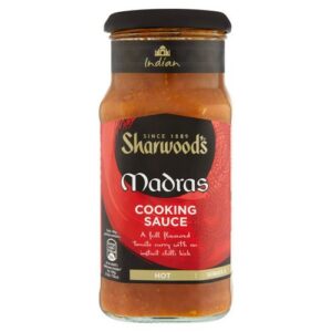 SHARWOODS MADRAS COOKING SAUCE 420 GRMS