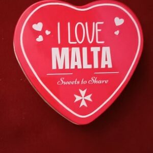 SAVINA ASSORTED SWEET IN HEART METAL BOX ( I LOVE GOZO/ MALTA ) 950 GRMS